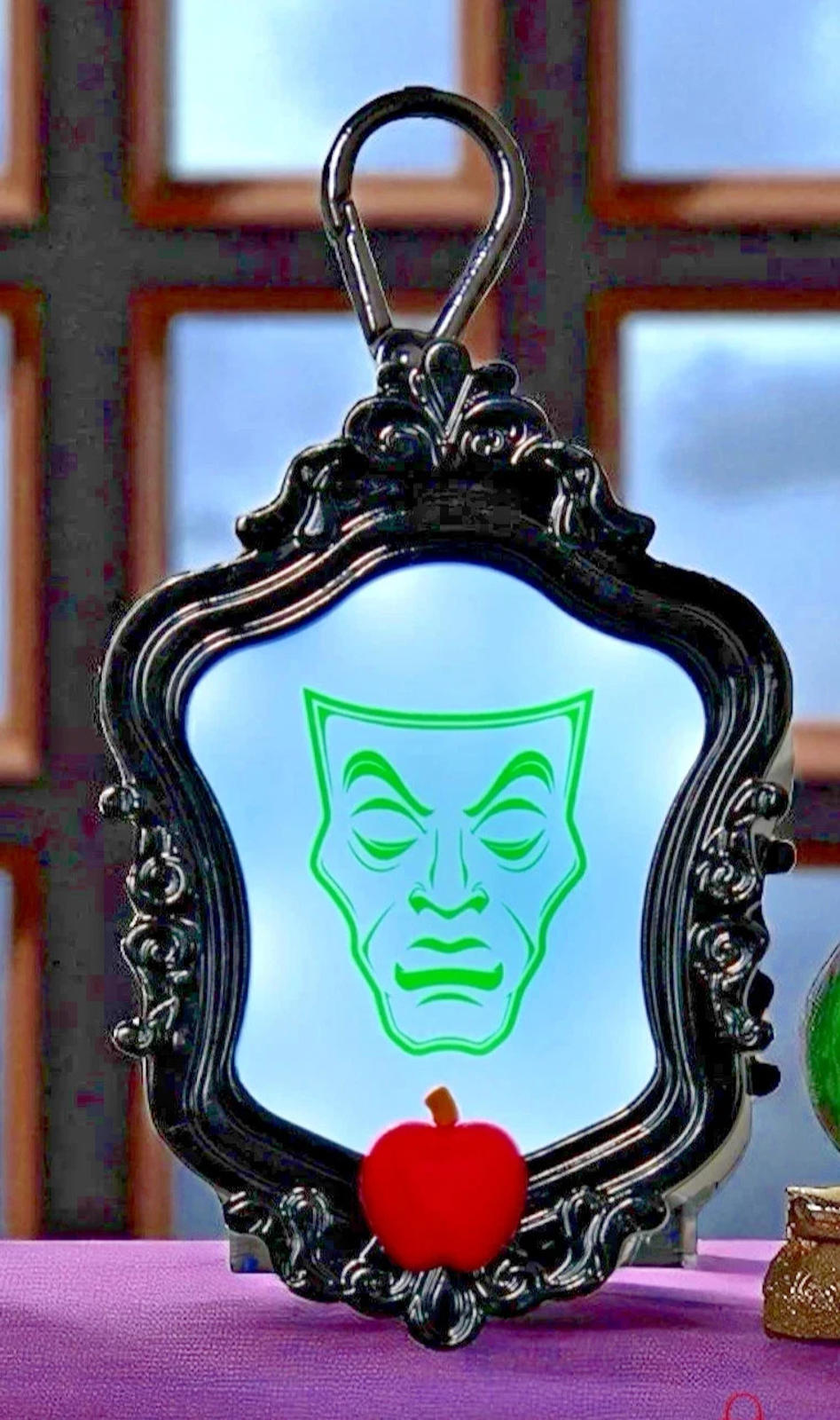 NEW Evil Queen Collection - DISNEY VILLAINS PocketBacs & Mist- Bath & Body Works